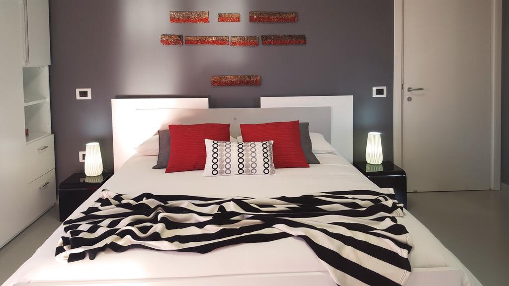 Stone'S B&B Salerno Ngoại thất bức ảnh