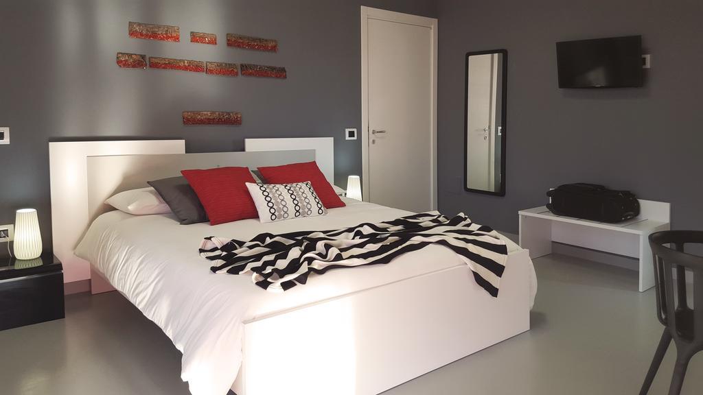 Stone'S B&B Salerno Ngoại thất bức ảnh